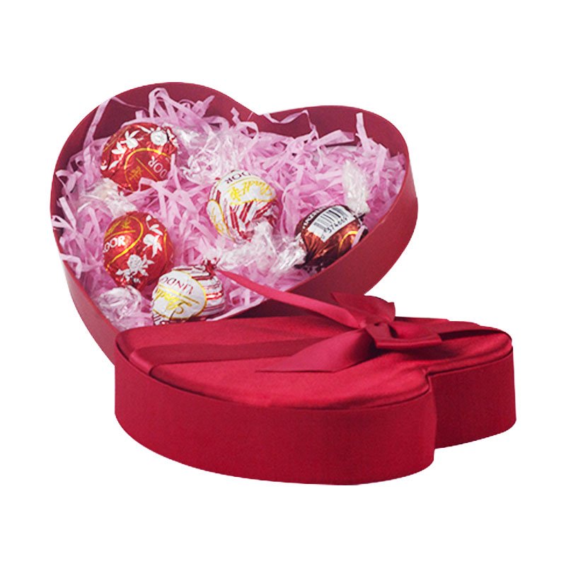 heart shaped chocolate box