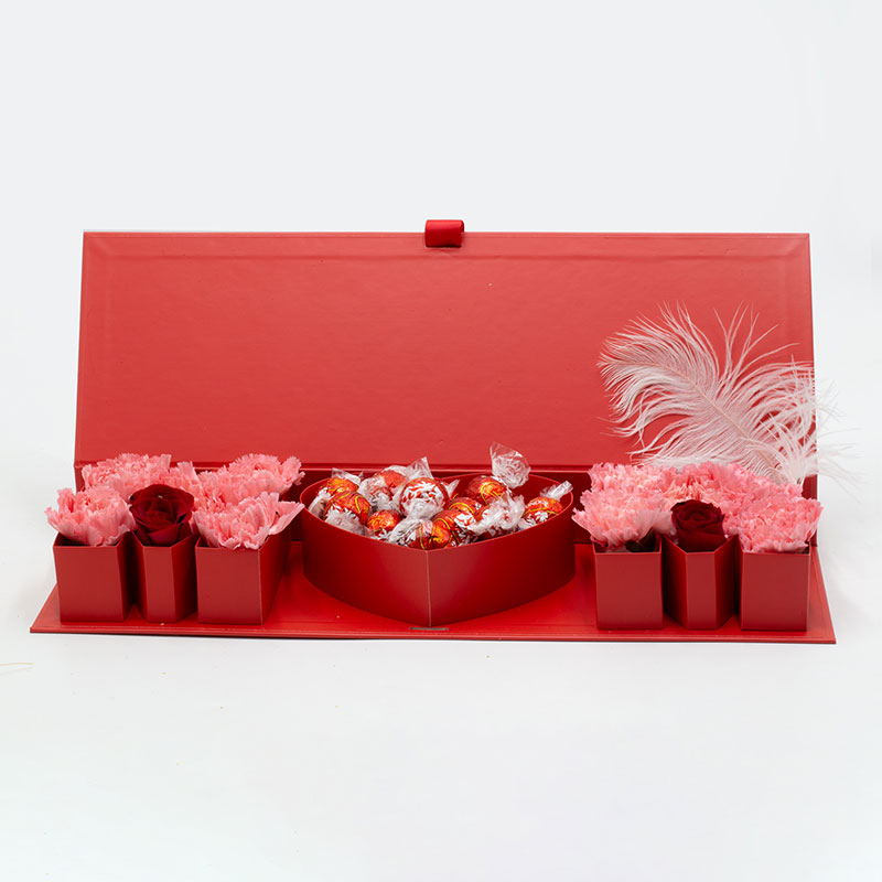 Creative Red Mother’s Day Gift Box